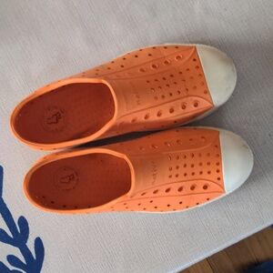 Kids Orange Native Slip-ons Big Kids J2